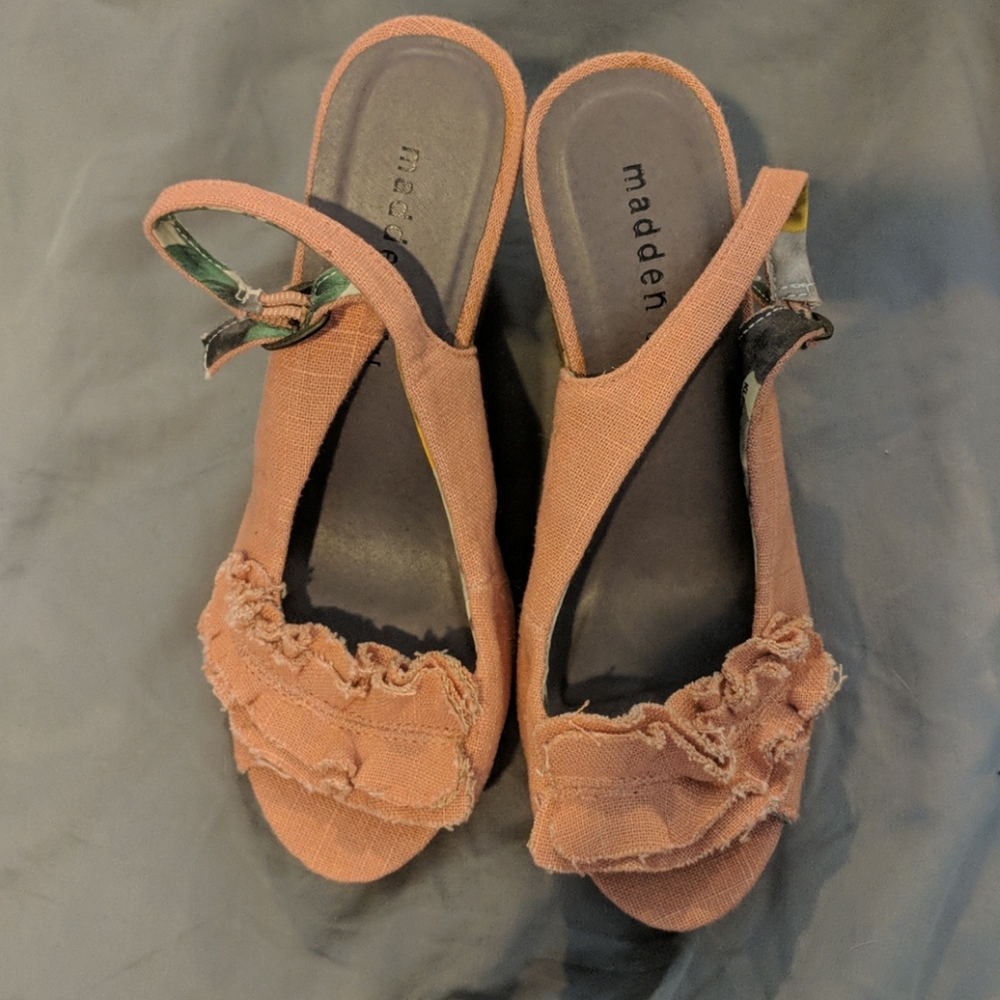 Madden Girl Pink Wedges